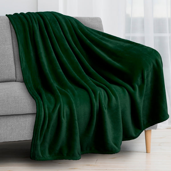 Emerald green velvet online blanket