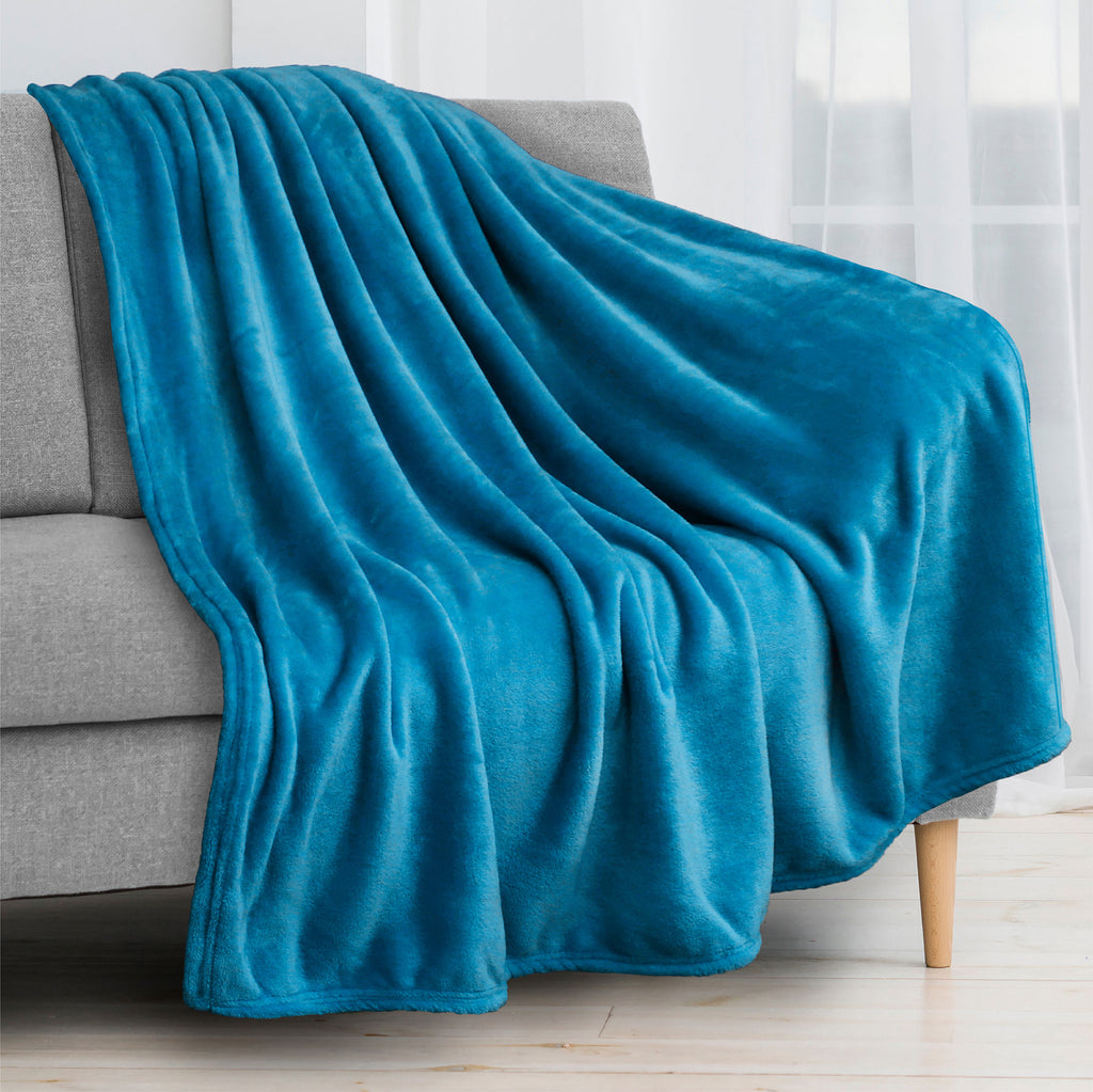 Classic Fleece Throw Blanket – PAVILIA